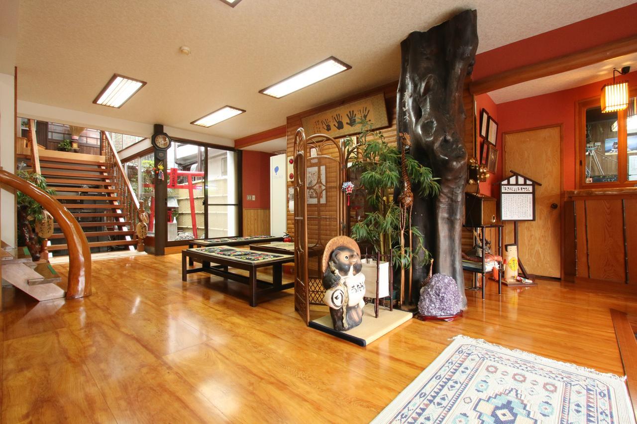 Atarashiya Ryokan Hinagu Exteriör bild