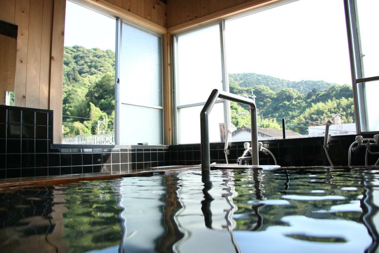 Atarashiya Ryokan Hinagu Exteriör bild